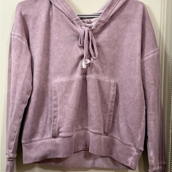 American Eagle Outfitters Purple Boxy Long Sleeve Hoodie - Picture 1 of 1